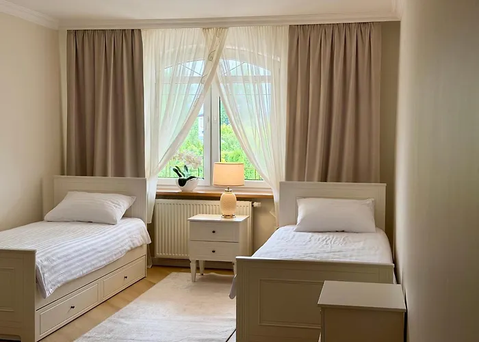 Hotel Palac Akropol